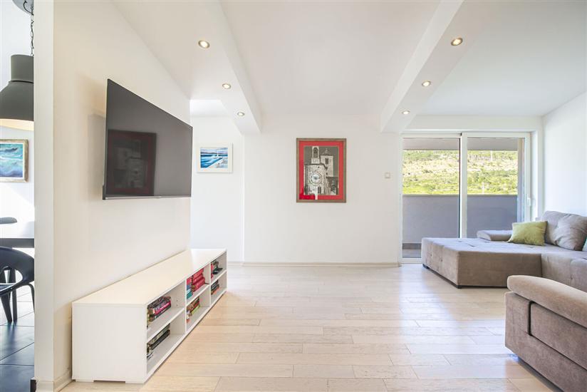 House K1, for 11 persons