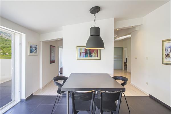 House K1, for 11 persons