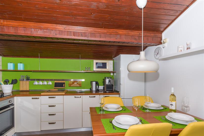 Apartment A2, for 3 persons