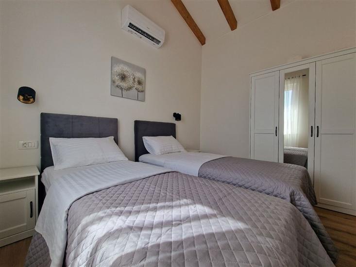 House K1, for 4 persons