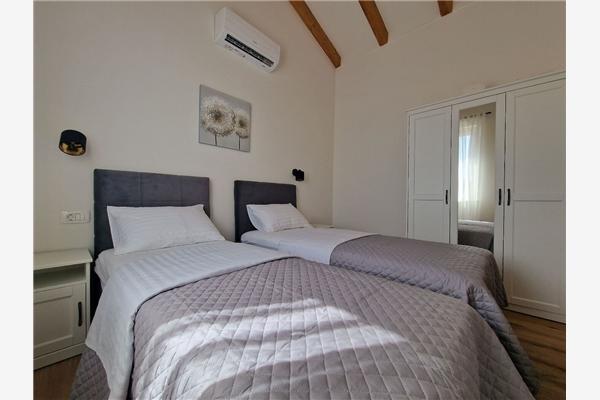 House K1, for 4 persons