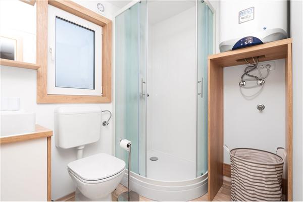 House K4, for 8 persons