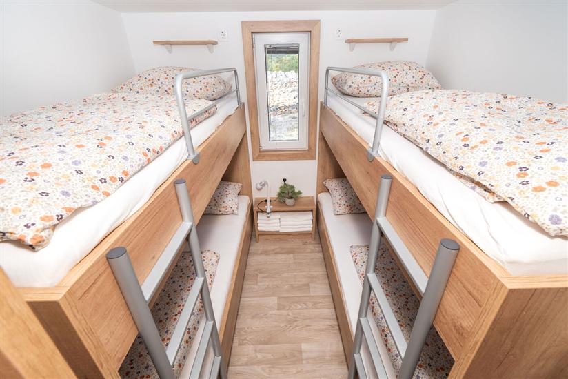 House K4, for 8 persons