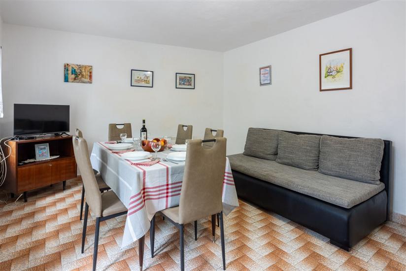 House K1, for 5 persons