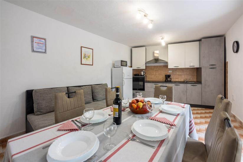 House K1, for 5 persons