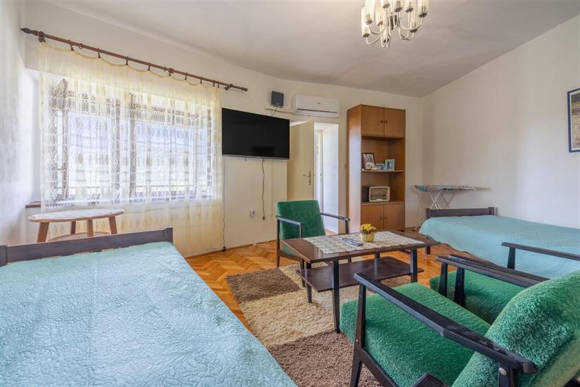 House K1, for 5 persons