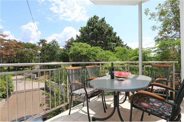 Apartment A1, for 5 persons