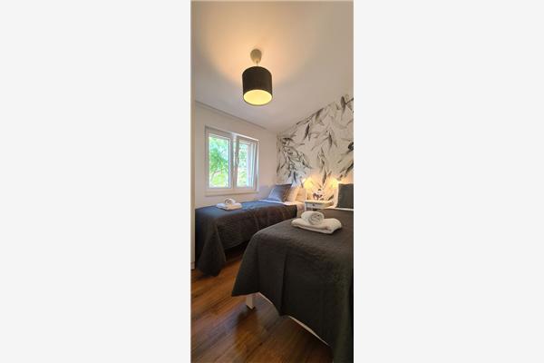 Apartment A2, for 6 persons