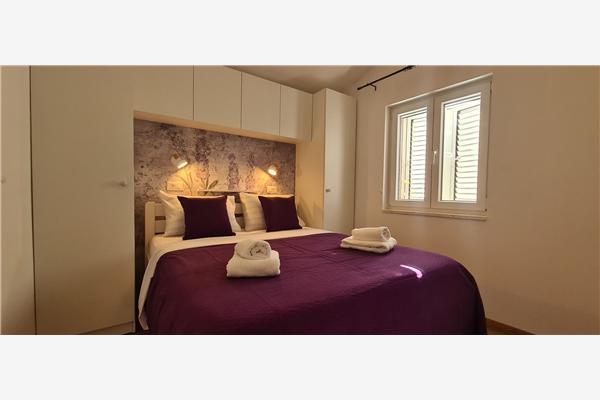 Apartment A2, for 6 persons