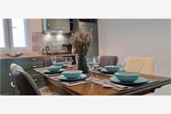 Apartment A2, for 6 persons