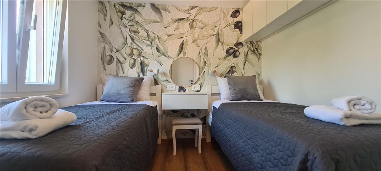 Apartment A2, for 6 persons