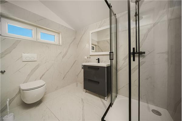 Apartment A4, for 6 persons