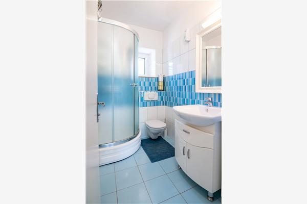 Apartment A1, for 7 persons