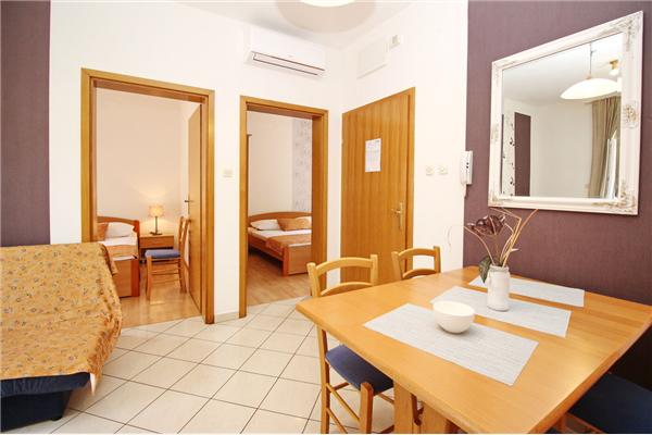 Apartment A1, for 6 persons