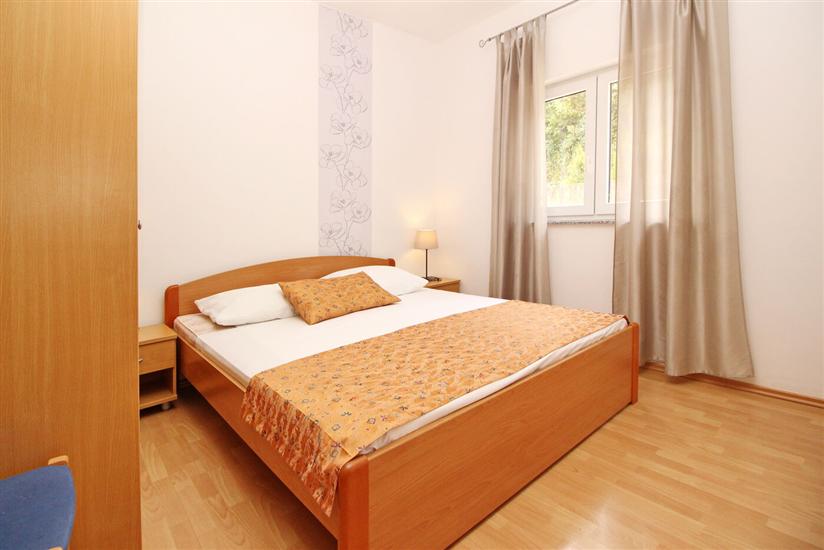 Apartment A1, for 6 persons