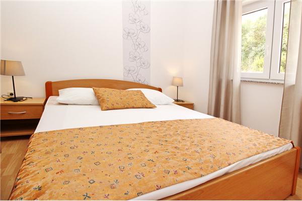 Apartment A1, for 6 persons