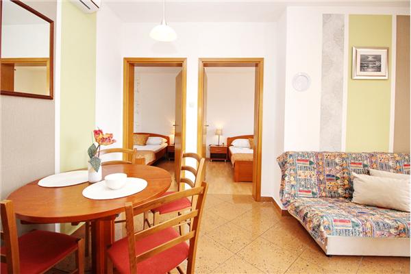 Apartment A3, for 5 persons