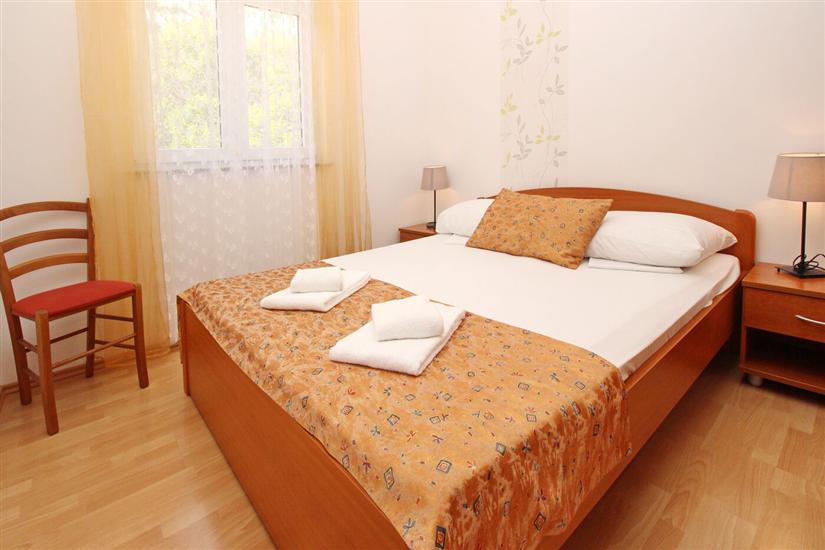 Apartment A3, for 5 persons