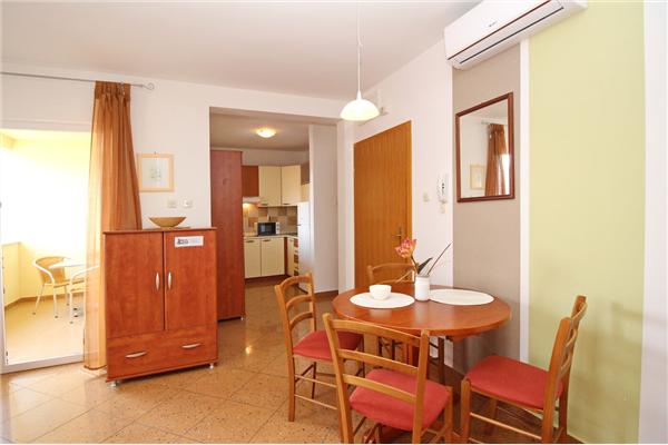 Apartment A3, for 5 persons