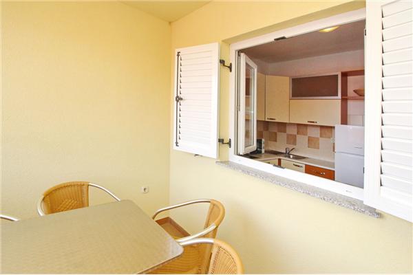 Apartment A3, for 5 persons