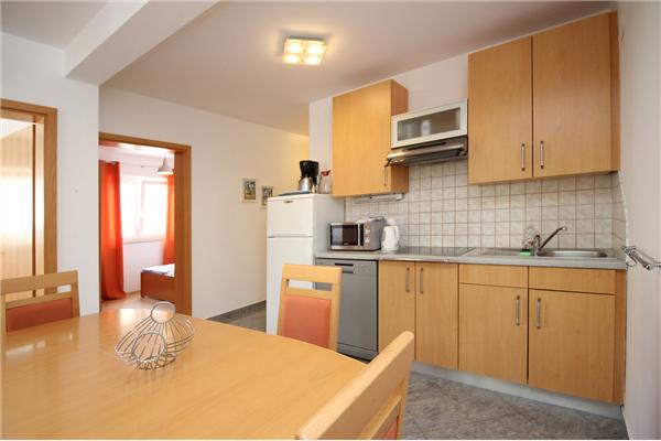Apartment A2, for 5 persons