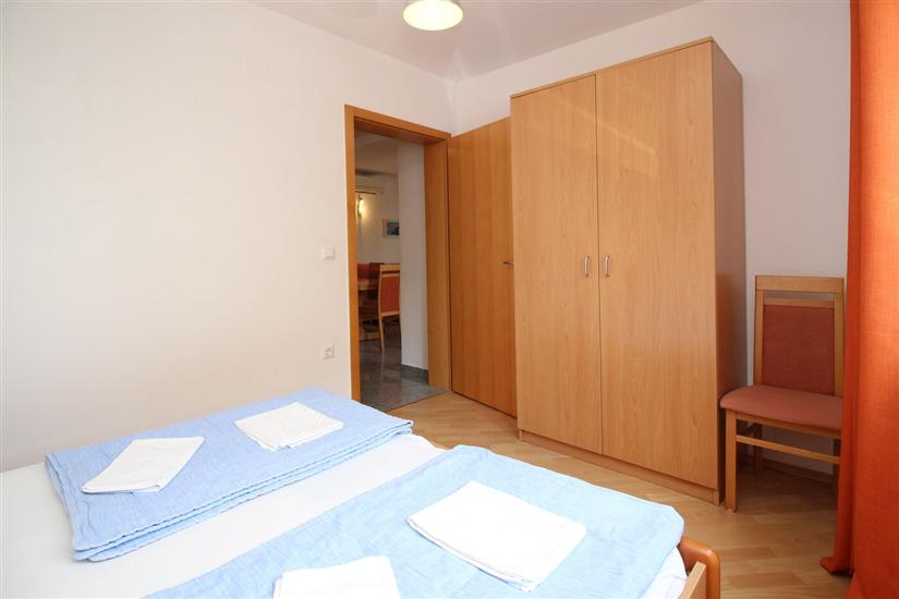 Apartment A2, for 5 persons