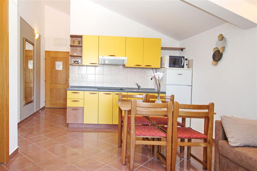 Apartment A5, for 4 persons