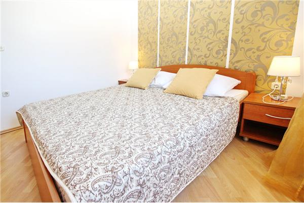 Apartment A5, for 4 persons