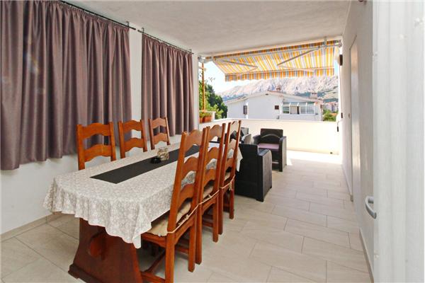 Apartment A1, for 6 persons