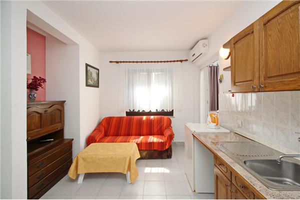 Apartment A1, for 6 persons