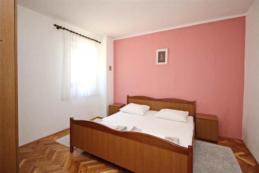 Apartment A1, for 6 persons