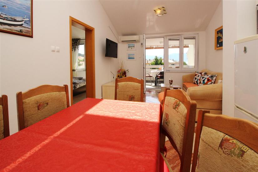 Apartment A5, for 4 persons