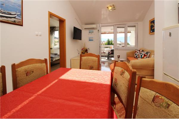 Apartment A5, for 4 persons