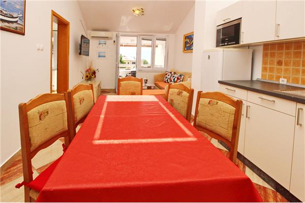 Apartment A5, for 4 persons