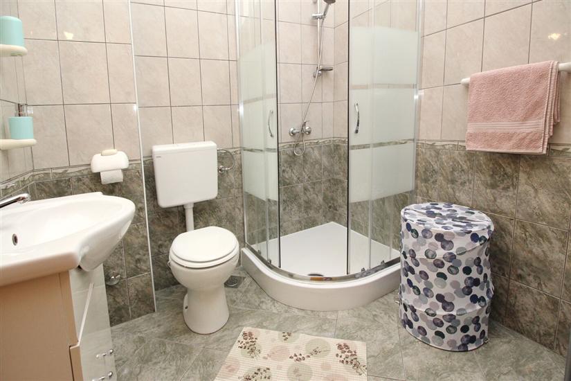 Apartment A5, for 4 persons