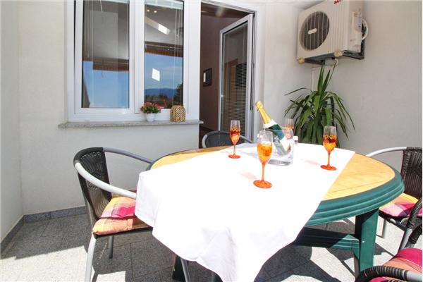 Apartment A5, for 4 persons