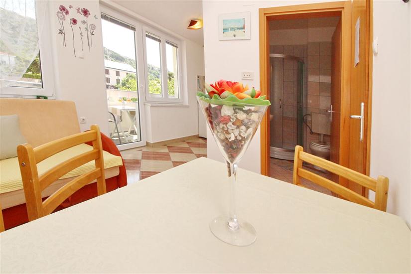 Apartment A6, for 2 persons