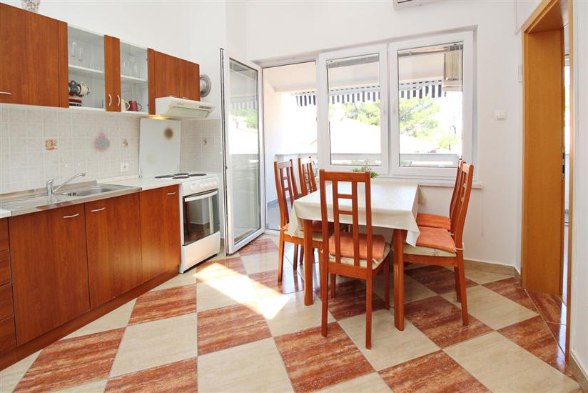 Apartment A7, for 4 persons