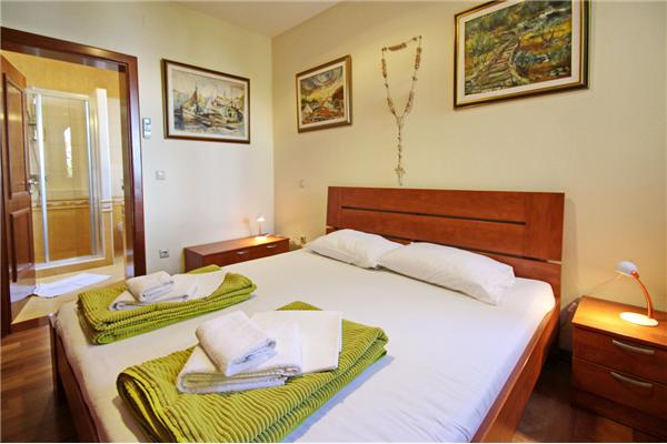 Apartment A3, for 6 persons