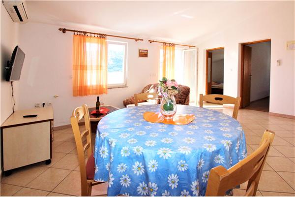 Apartment A3, for 4 persons