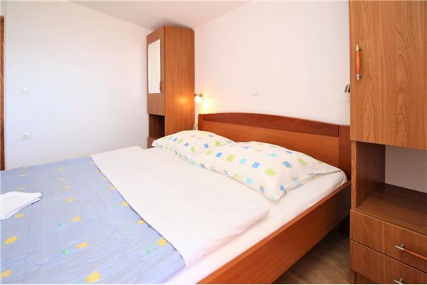 Apartment A6, for 4 persons