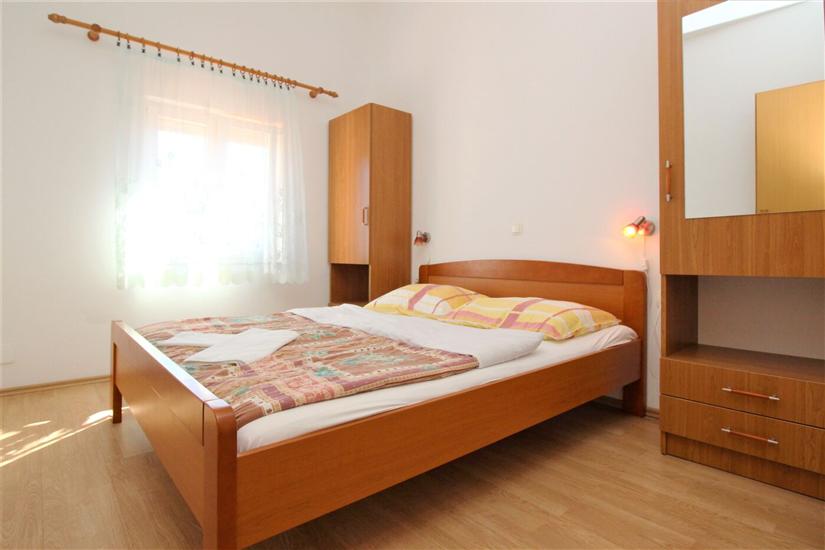 Apartment A6, for 4 persons