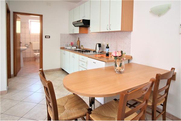 Apartment A9, for 3 persons