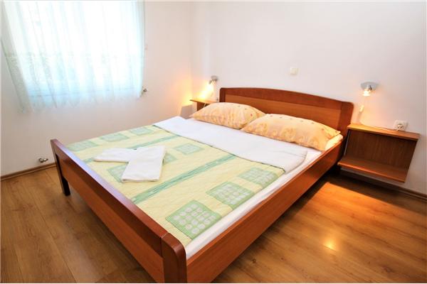 Apartment A9, for 3 persons