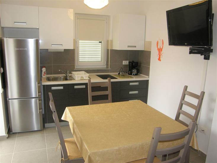 Apartment A2, for 3 persons
