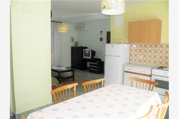 Apartment A3, for 7 persons