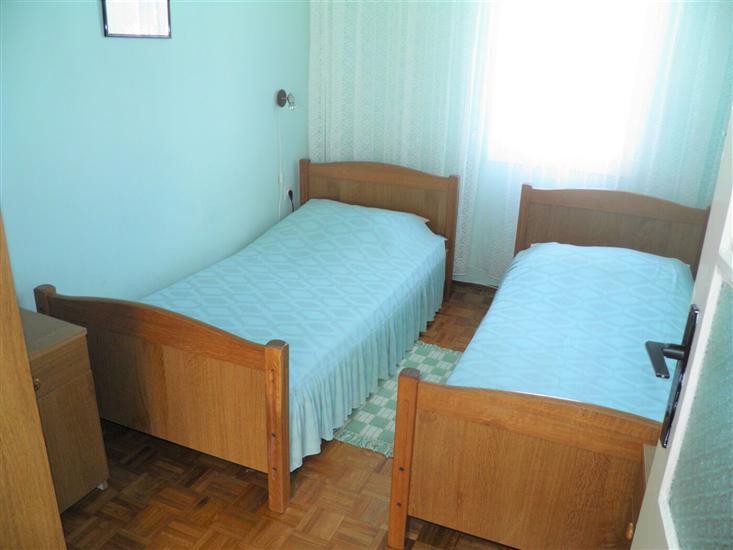 Apartment A3, for 7 persons
