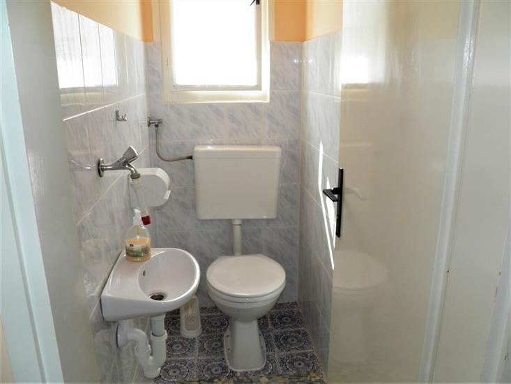 Apartment A3, for 7 persons