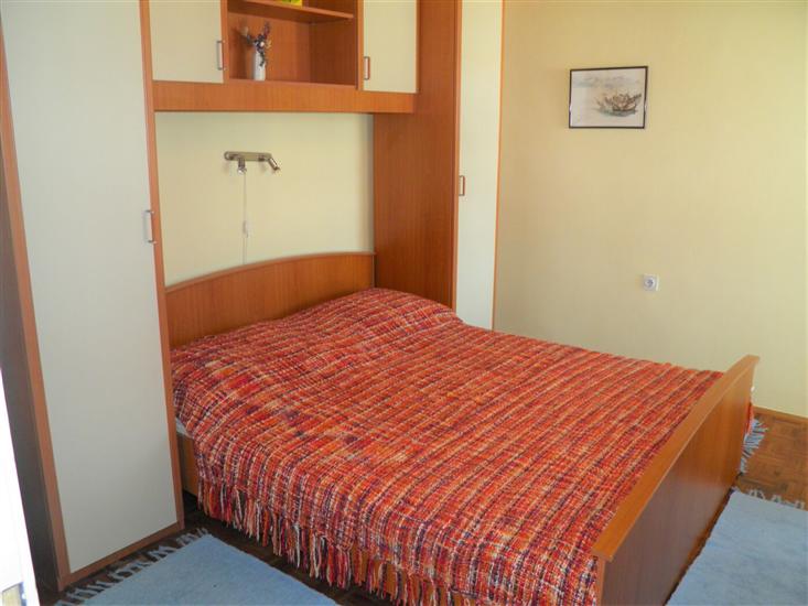 Apartment A3, for 7 persons