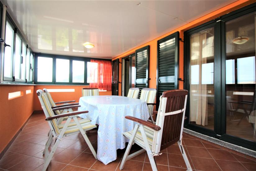 Apartment A1, for 5 persons